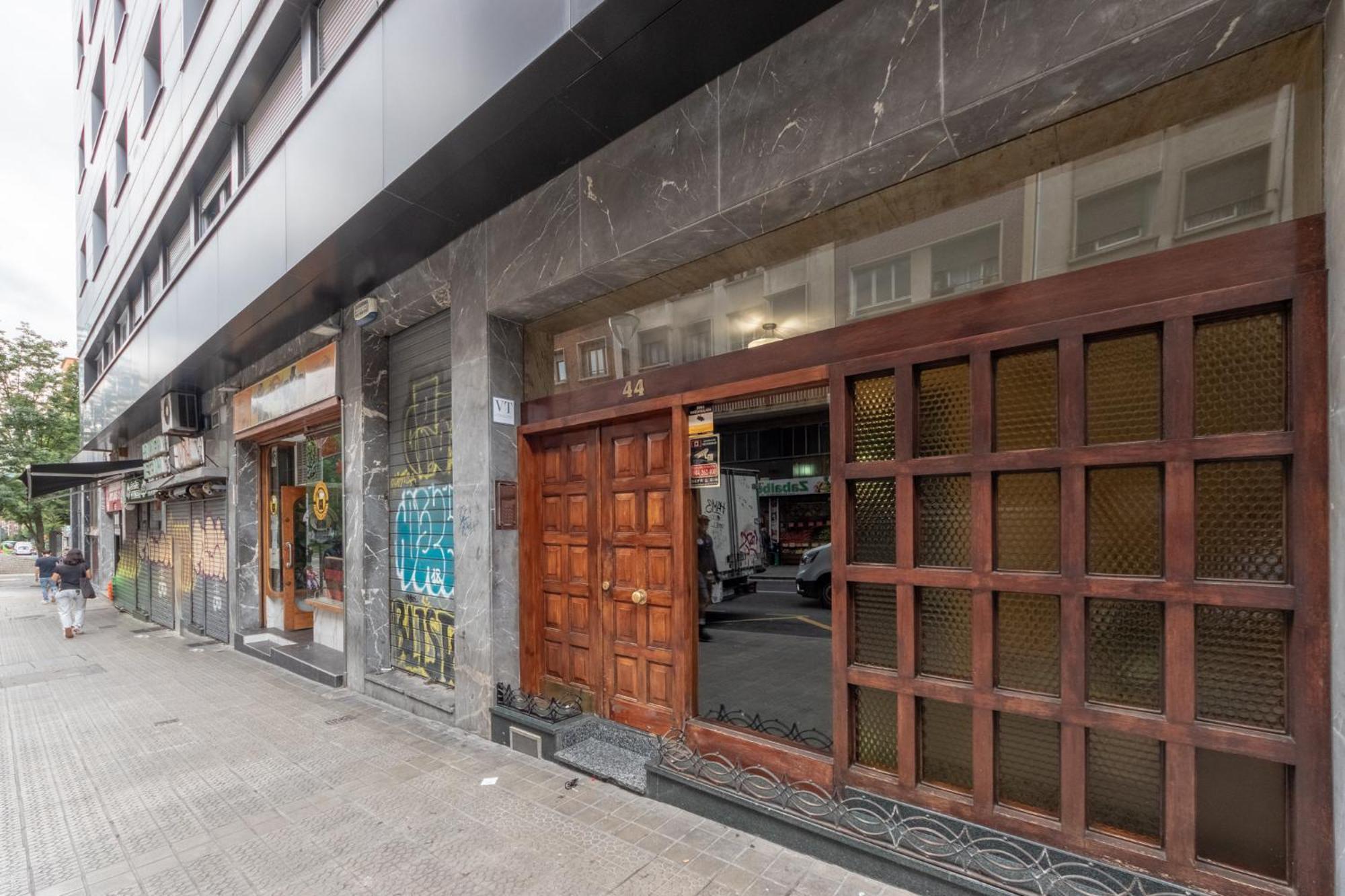 ビルバオAmplio Y Acogedor Junto A Plaza Zabalburuアパートメント エクステリア 写真